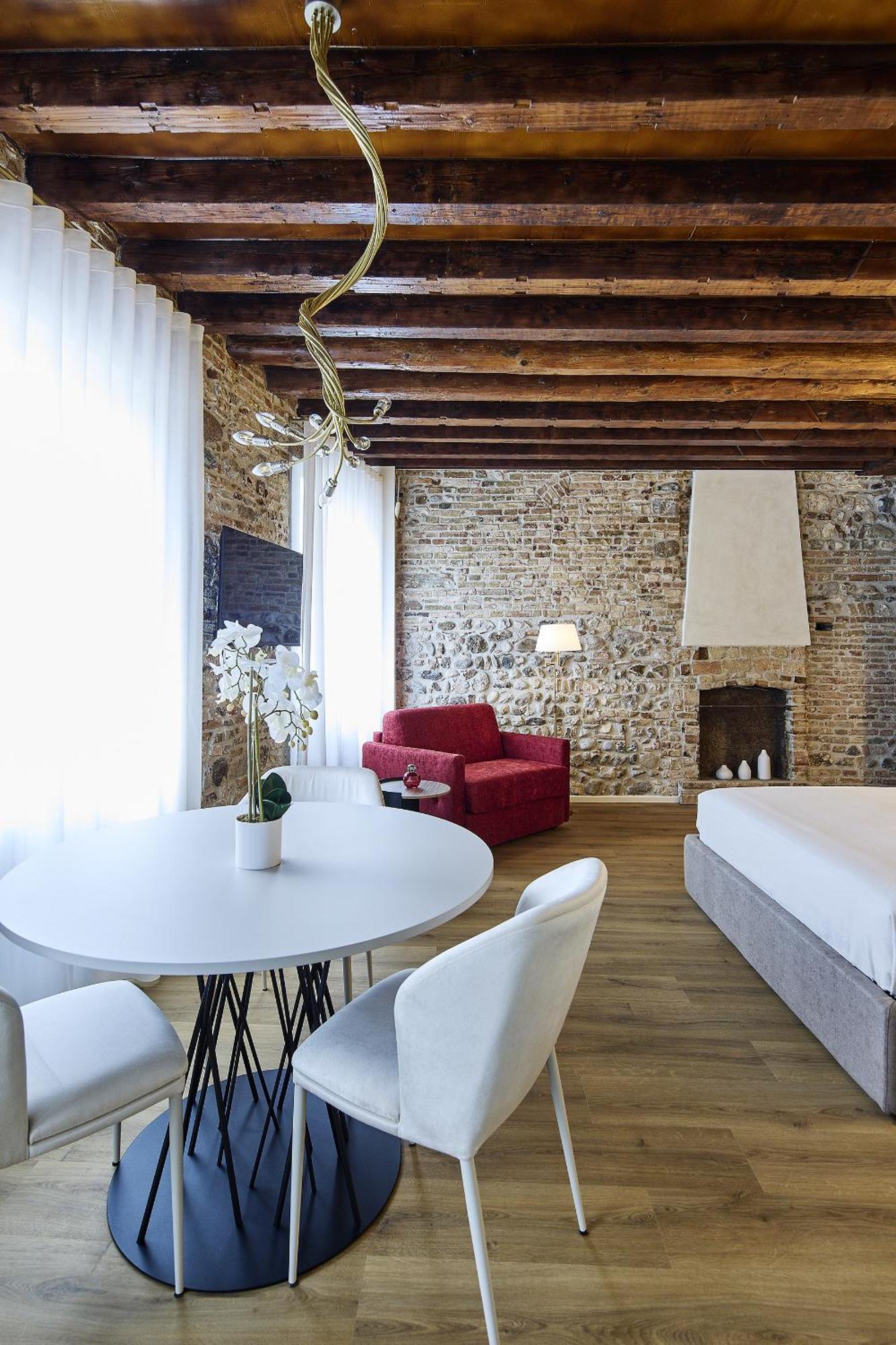 Sarpi Apartment & Suite Udine Luaran gambar